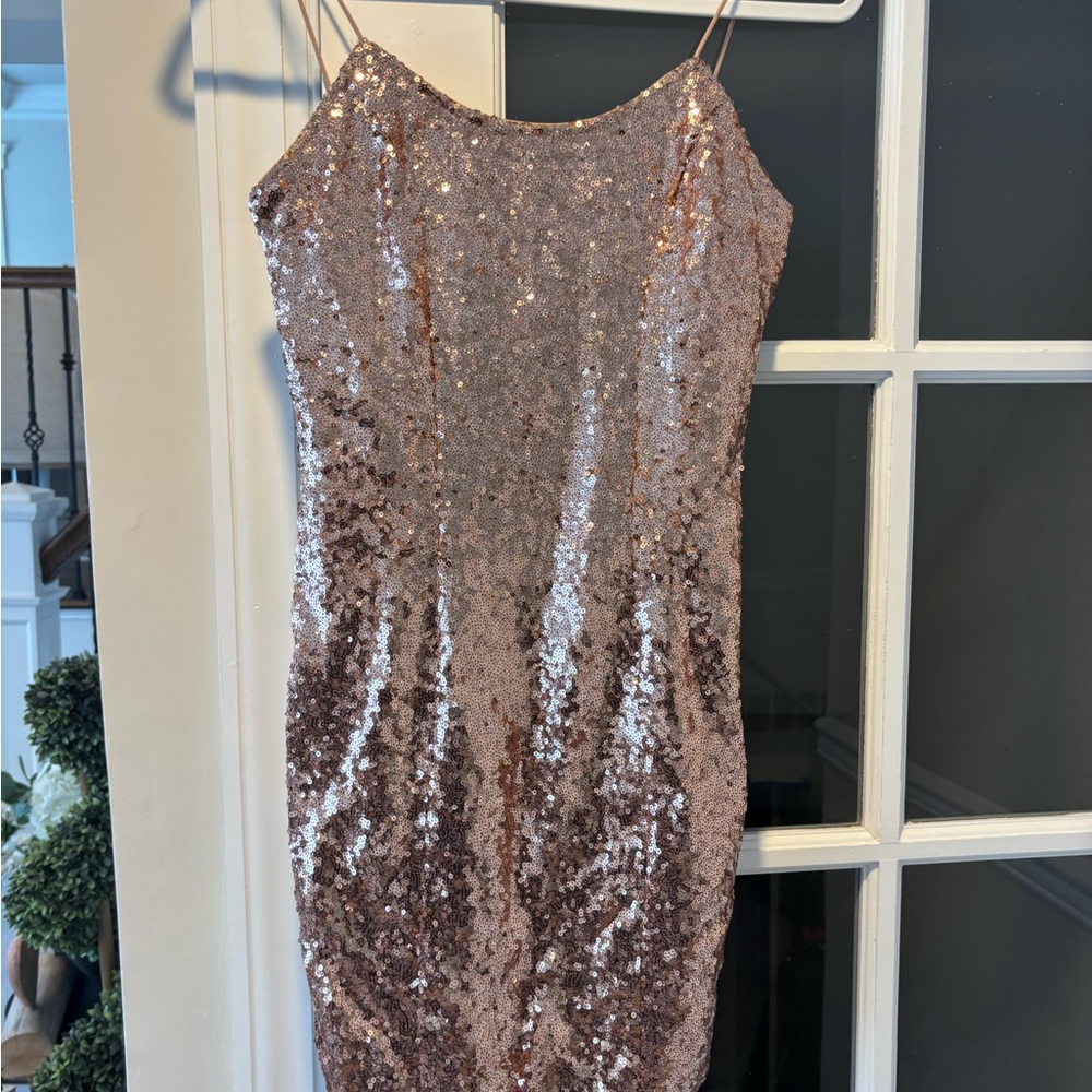 Women's Lulu's Rose Gold Sequin Dress - Size XS NWOT